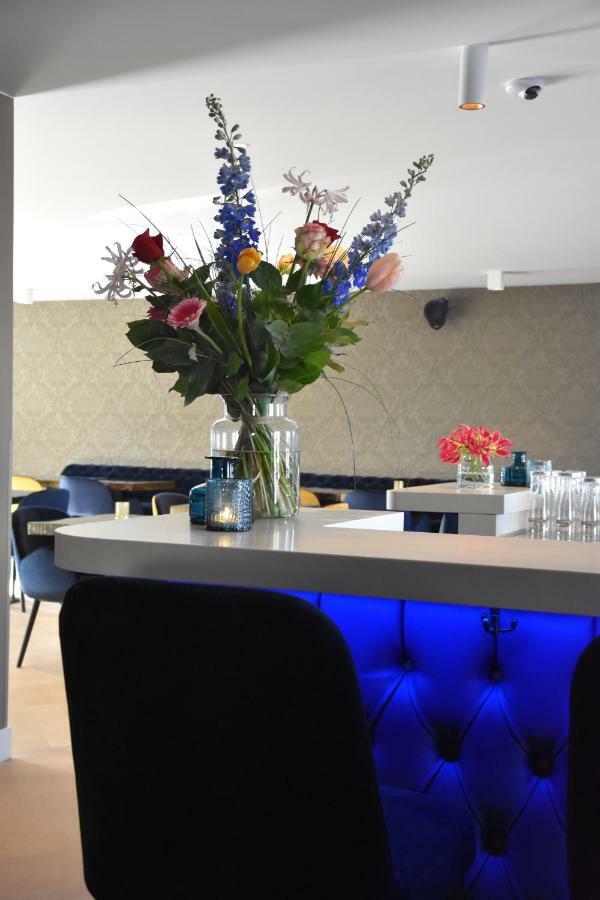 Blue Mansion Hotel Aalsmeer Eksteriør billede