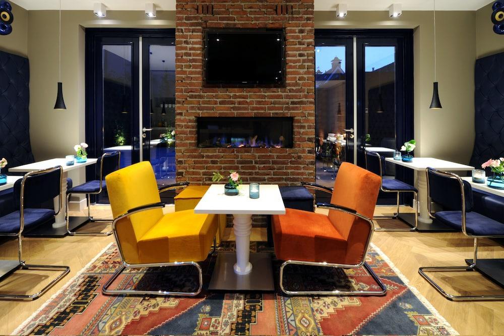 Blue Mansion Hotel Aalsmeer Eksteriør billede